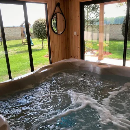 Domaine Du Vernay Tatil Evi *