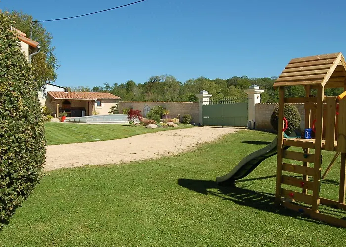 Сasa de vacaciones Domaine Du Vernay